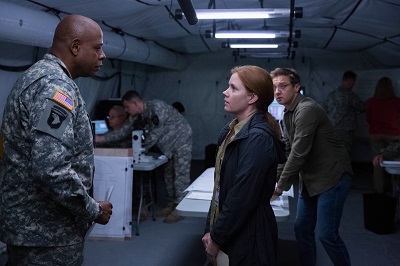 arrival-forest-whitaker-amy-adams-jeremy-renner